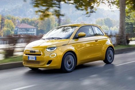 Taking the classic to new levels – the Fiat 500 Hybrid is coming to Arbury in 2026!