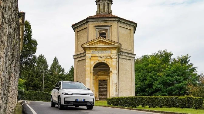 584e67b0-cfea-4db7-8551-def10caf8618