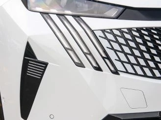 e9b99930-a1e3-45c4-8124-427145f78094